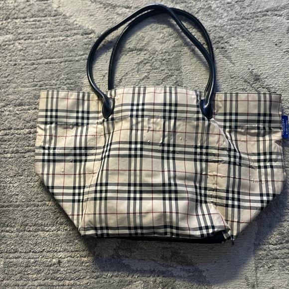 BURBERRY NOVA CHECK FULL SIZE BAG - Picture 1 of 3